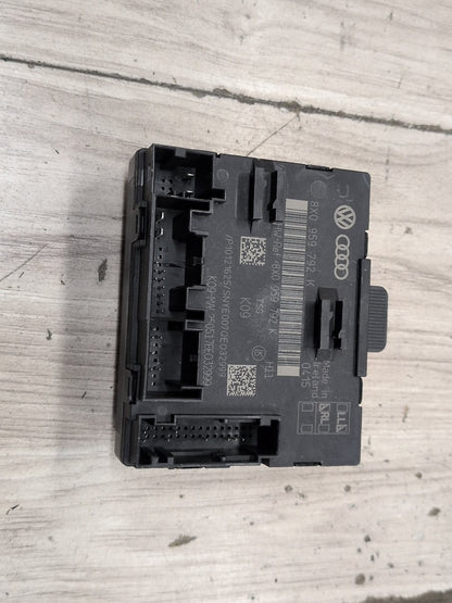 2018 Audi Q3 8U - Front Right Passenger Window Door Control Module 8X0959792K
