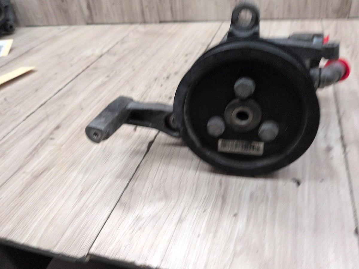 2011-2016 BMW F10 M5 S63B44T0 Engine Motor Power Steering Pump 7845506