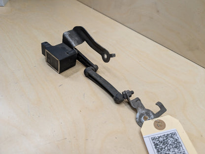 2007-2013 BMW 328i E93 Suspension Height Level Sensor 6778809 OEM