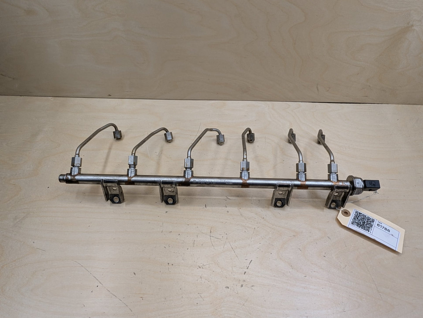 2007-2013 BMW E93 335i N54B30A Engine Motor Fuel Injector Rail Line 7575480