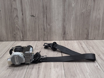 2015-2018 Audi Q3 8U Front Left Driver Seatbelt Seat Belt Retractor 8U0857706F
