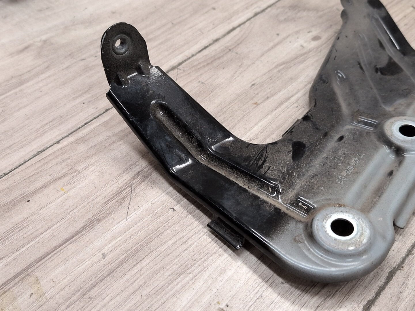 18-24 OEM BMW G01 G02 F97 X3 X4 Right Passenger Fender Wing Holder Bracket SET