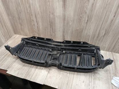 NOTE 17-20 BMW M550i G30 Front Bumper Radiator Air Flap Shutter w/ Kidney Grille