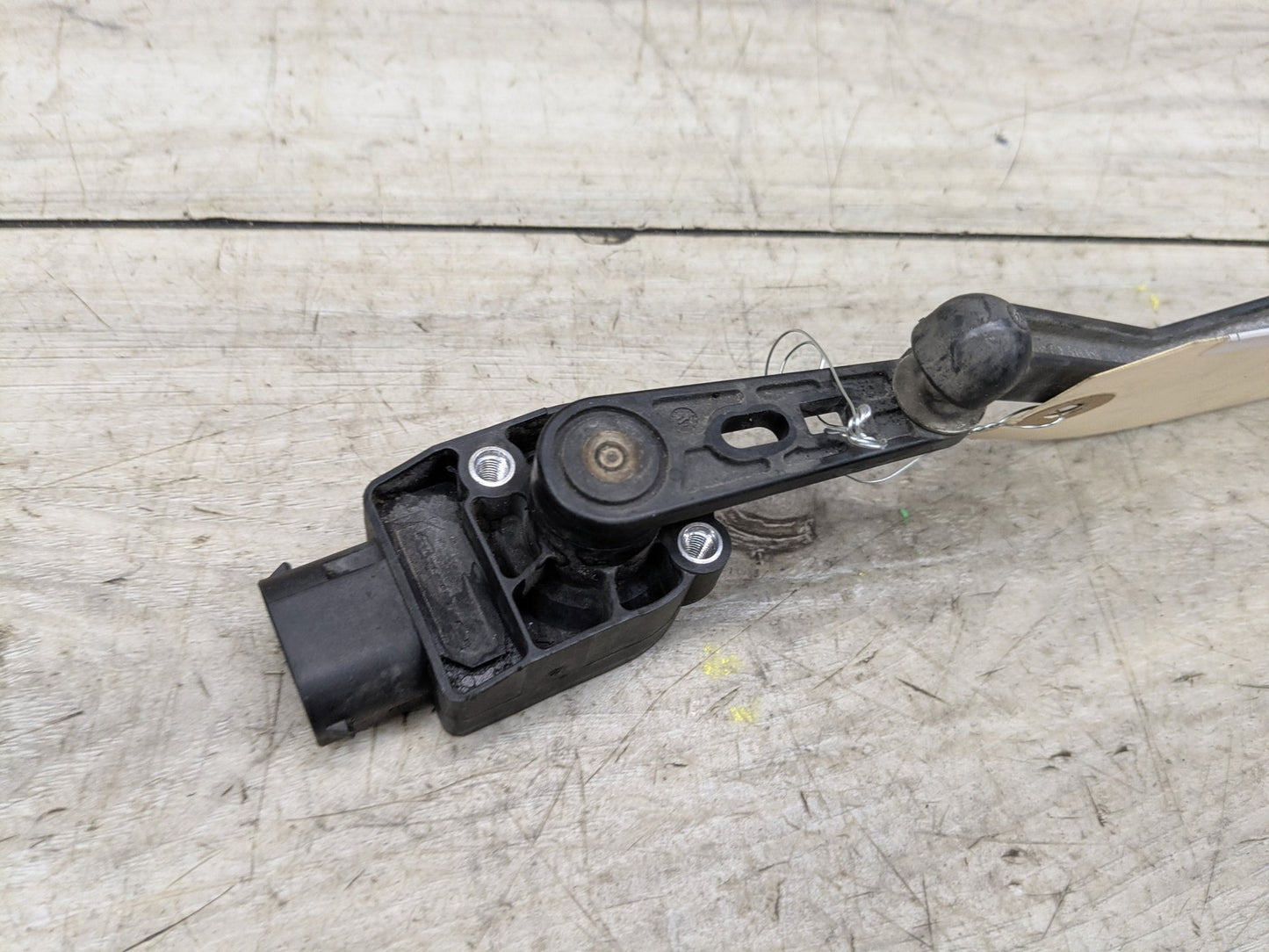 OEM BMW F30 F80 G20 G30 M3 Front Rear Left Right Suspension Height Level Sensor