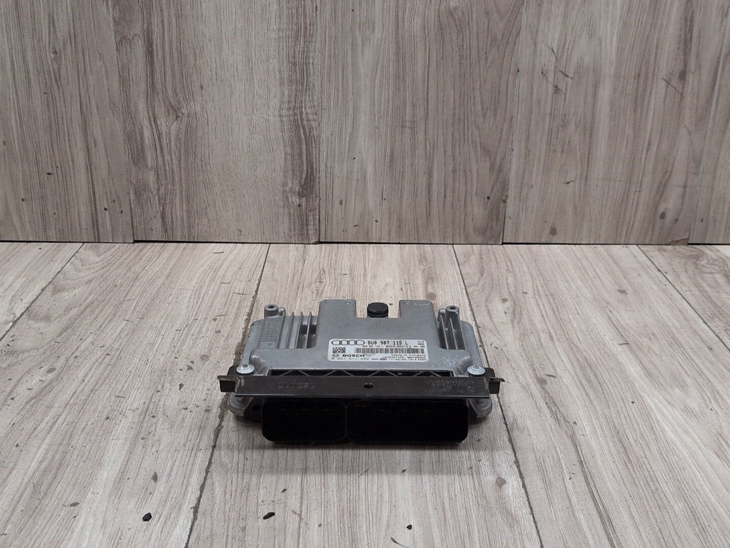 2015-2018 Audi Q3 Engine Motor ECU DME Computer Module 8U0907115L