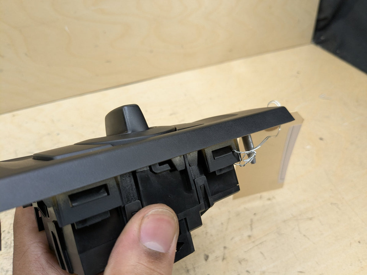 OEM BMW E82 E88 E90 E92 E93 M3 Headlight Switch Control Panel Light Module