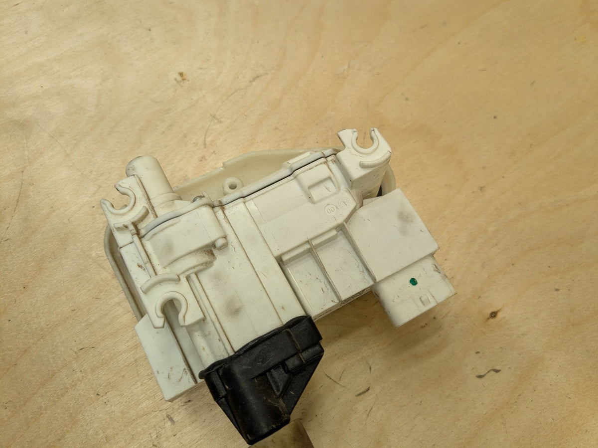 14-18 OEM BMW F15 X5 REAR LEFT DRIVER Door Lock Latch Actuator SOFT CLOSE