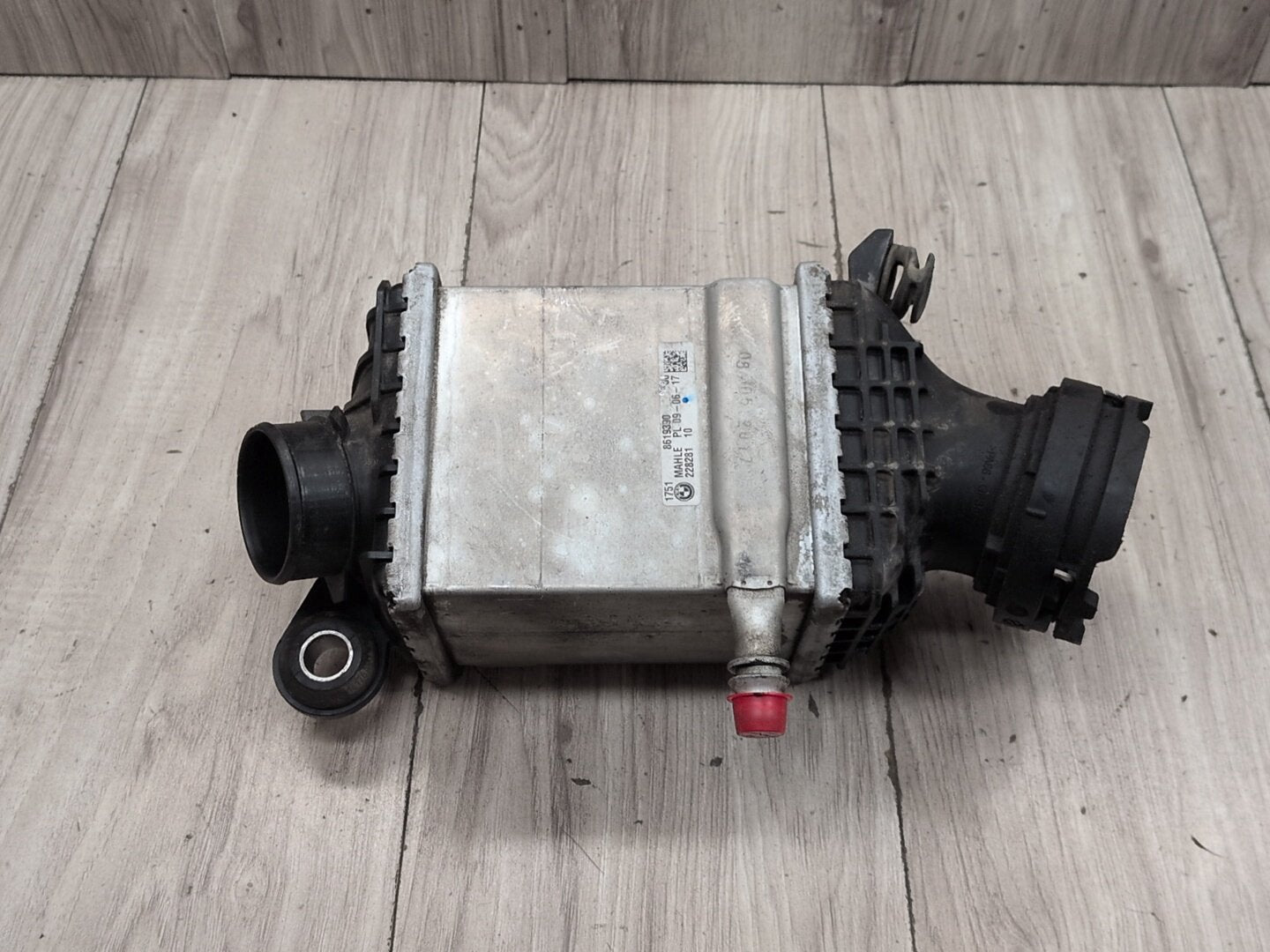 16-19 OEM BMW G30 M550 G12 750 N63R Turbocharger Intercooler Air Cooler SET