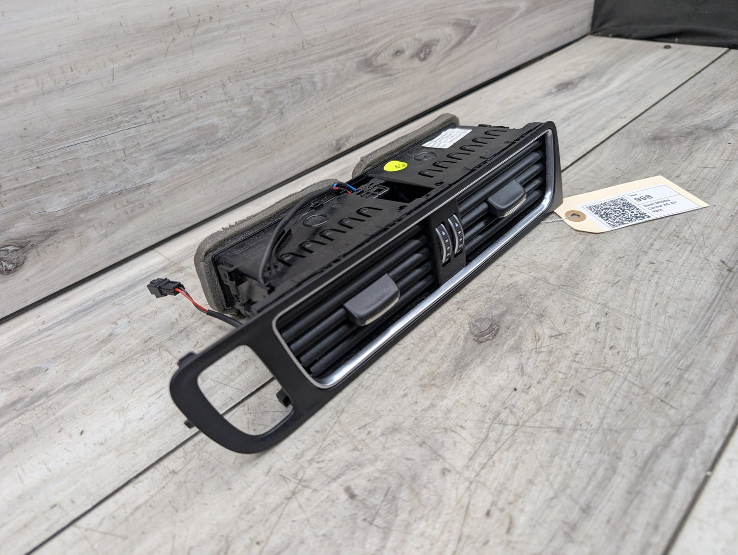 2009 - 2017 Audi Q5 8R Dashboard Dash Board Middle Center Air Vent 8R1820951L EA888