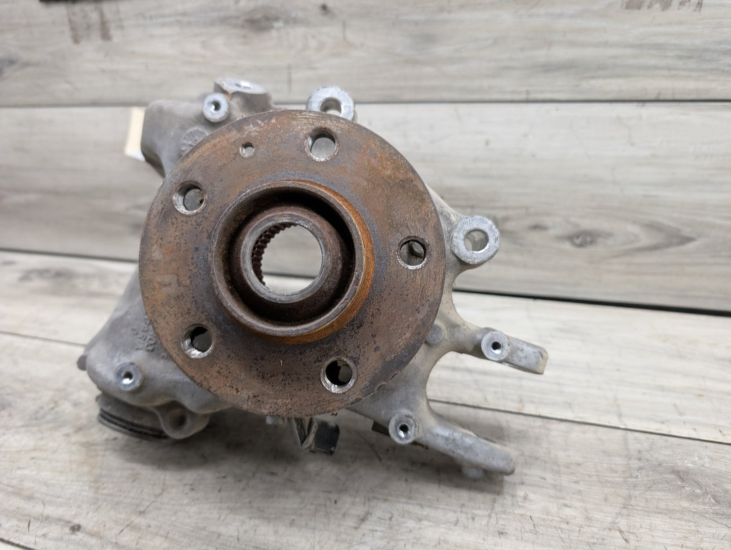 2008 - 2017 Audi S5 8T Rear Left Driver Spindle Knuckle w/ Bearing 8K0505435A