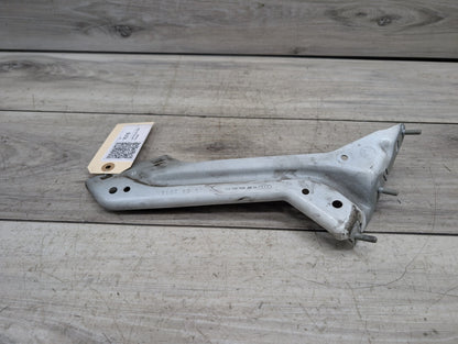 2009 - 2017 Audi Q5 8R Front Left Driver Fender Bracket 8R0821135 EA888