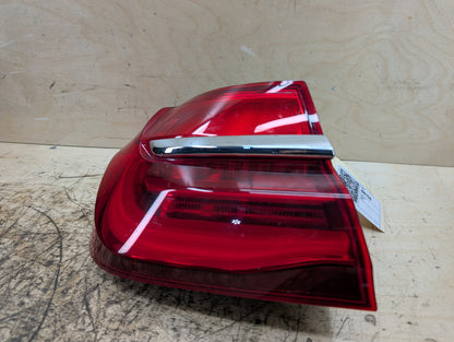 16-19 OEM BMW G11 G12 740 750 M760 B7 Rear Left Driver Outer LED Tail Light