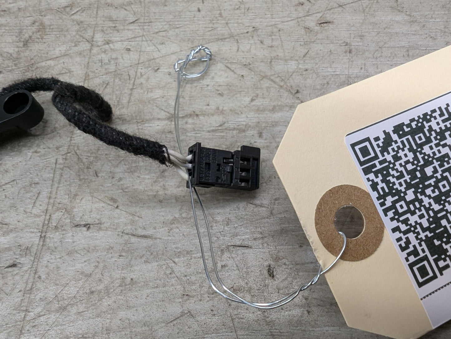 OEM BMW F44 G01 G05 G12 G20 G22 G26 G30 G42 Steering Wheel Heater Button Switch