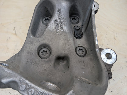 12-18 OEM BMW F30 F31 Sedan RWD Front Right Hub Knuckle Wheel Bearing Carrier