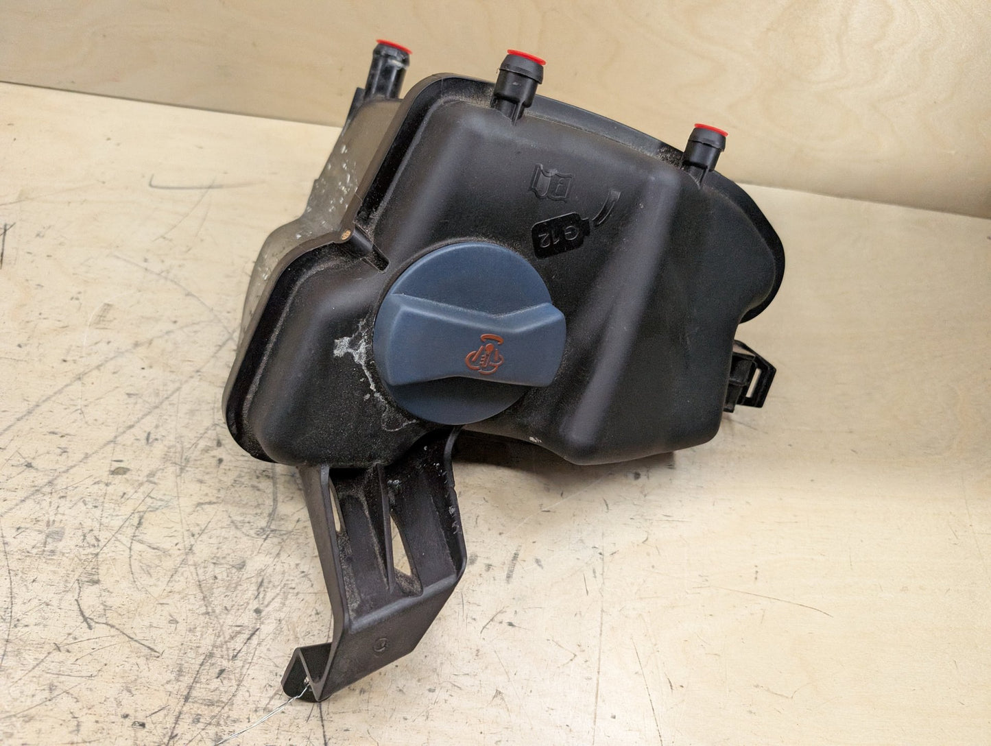 2011-2017 Audi RS5 8T Coolant Expansion Tank Reservoir 8T0121405