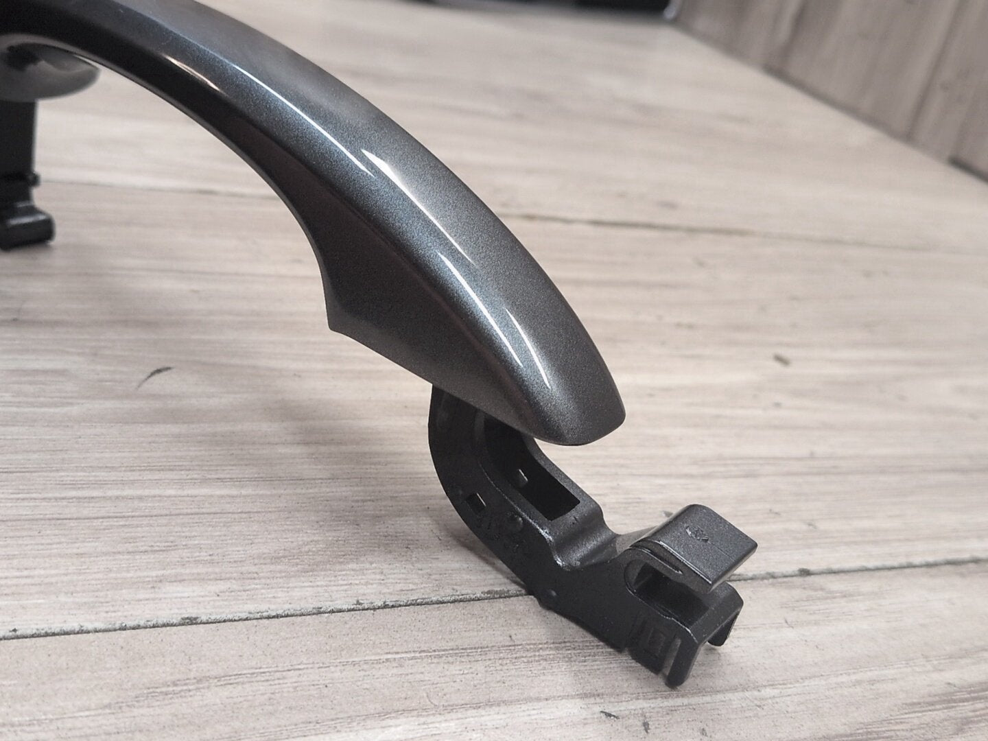 2015-2018 Audi Q3 8U Front or Rear Left Driver Exterior Door Handle w/ Comfort Access 8T0837205A
