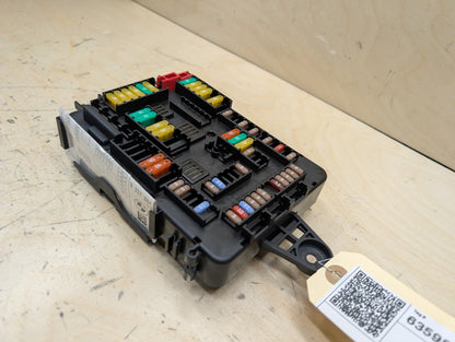 2012-2018 BMW 320i F30 Rear Power Distribution Fuse Box 9337880