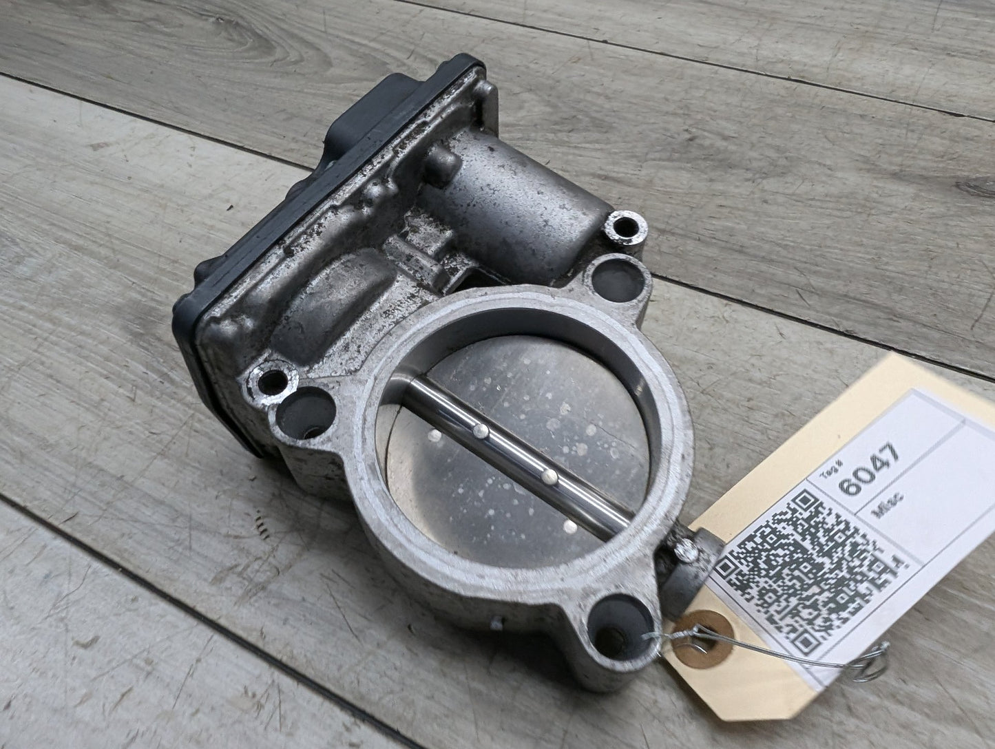 OEM BMW F39 F44 F48 F90 G05 G12 750 G30 M550 M8 Engine B46 N63 S63 Throttle Body