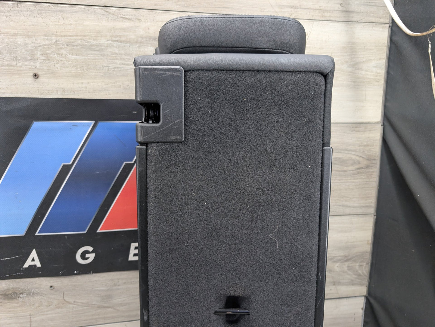 2018 - 2023 BMW X3 G01 Rear Center Middle Seat W/ Cupholder Armrest Assembly 7469760 B58B30M0