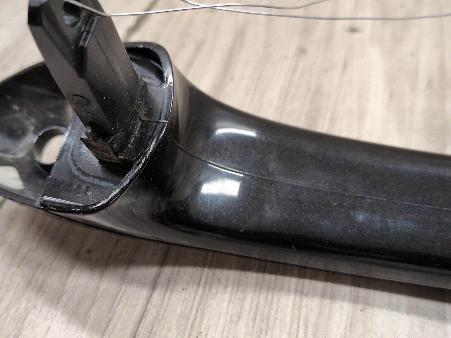 2011-2016 BMW 535i F10 Front Left Driver Exterior Door Handle w/ Comfort Access 7305365