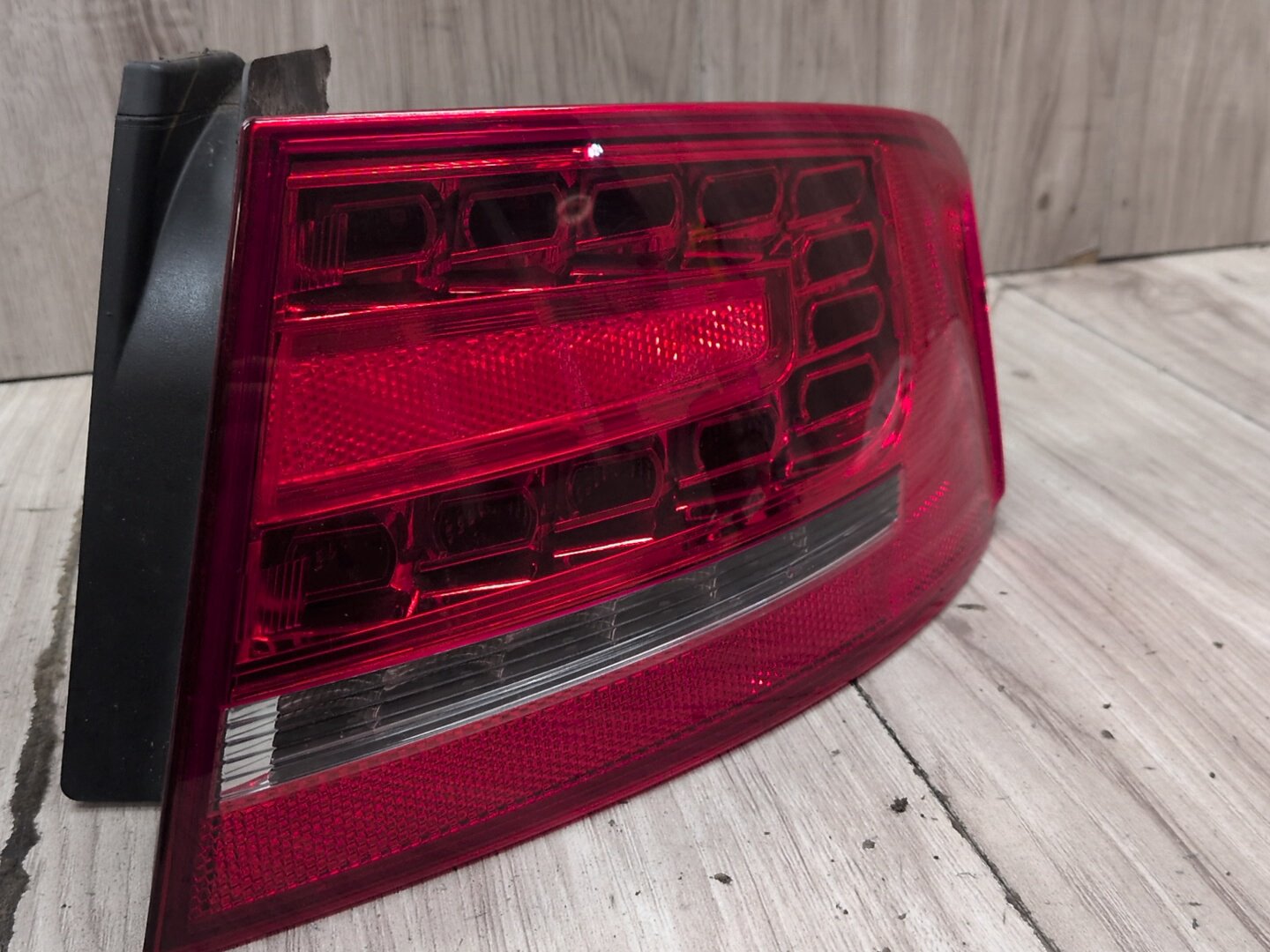 2010-2016 Audi S4 B8 Rear Right Passenger Outer Tail Light 8K5945096L OEM