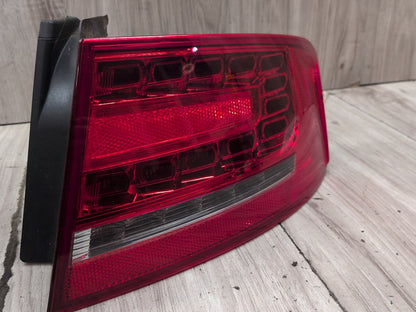 2010-2016 Audi S4 B8 Rear Right Passenger Outer Tail Light 8K5945096L OEM