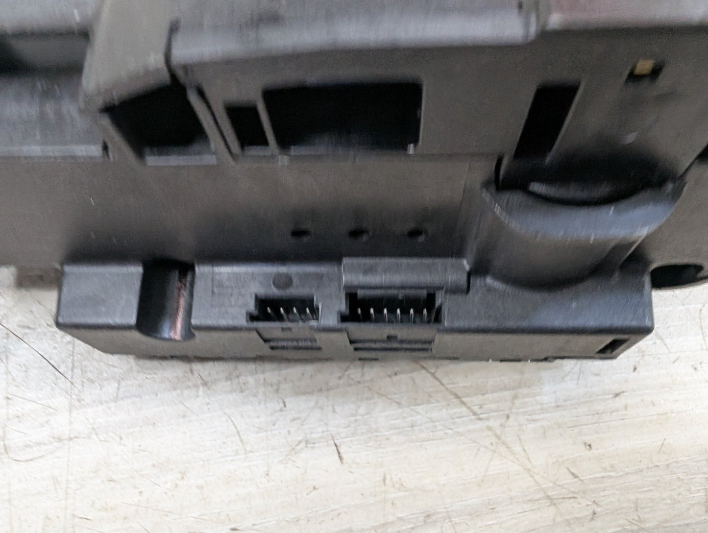 2007 - 2013 BMW X5 E70 Transmission Switch Shifter 9197970 N62B48B