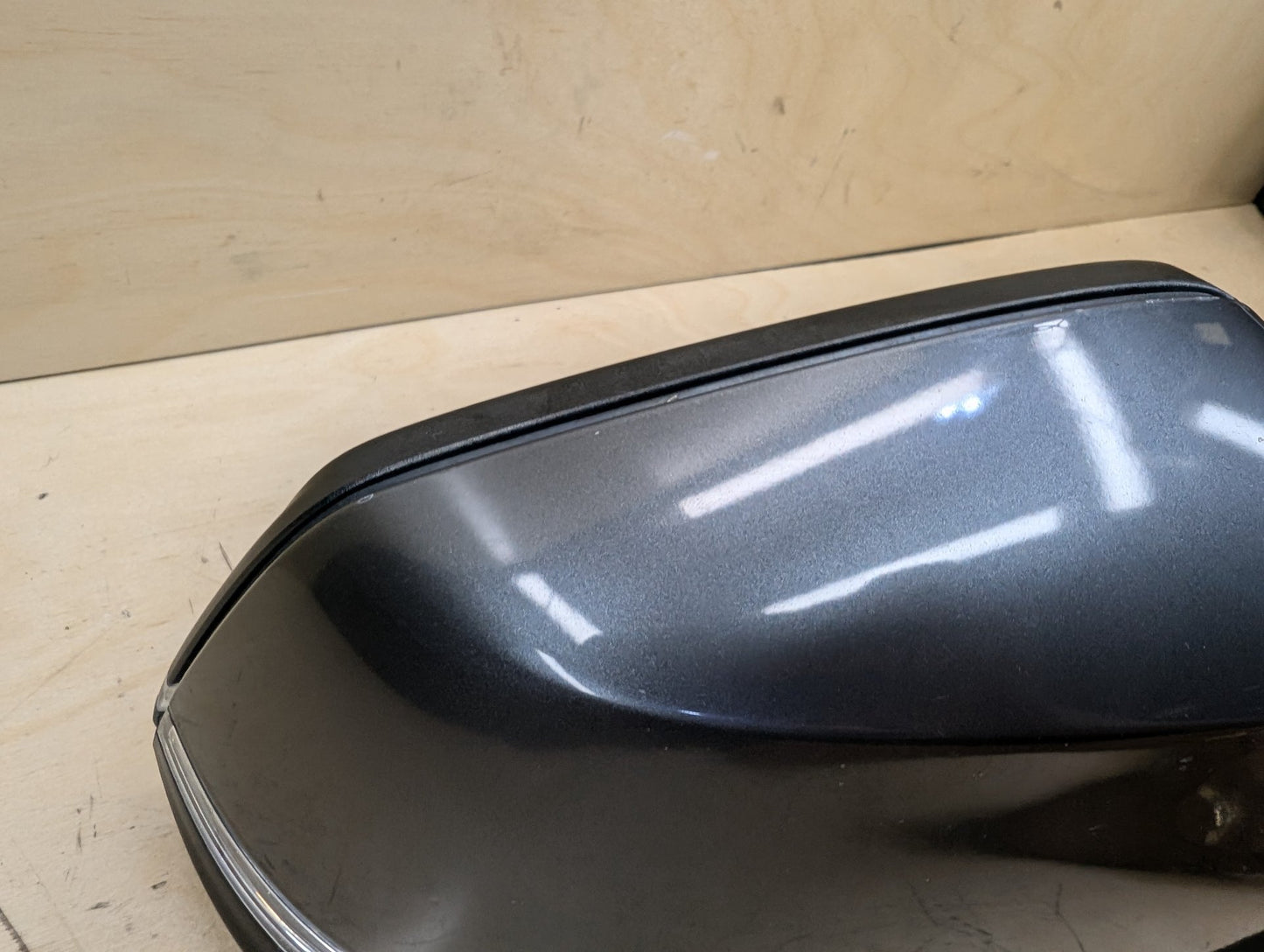 2012-2018 BMW 320i F30 Front Right Passenger Side Mirror Assembly 7345654
