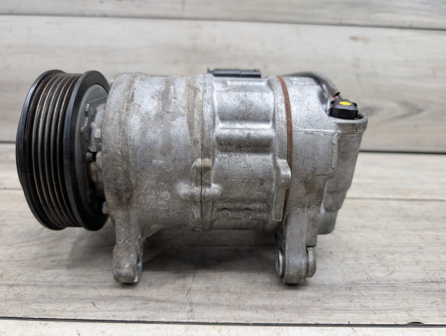 OEM BMW F22 F23 F30 F32 F33 F36 AC Compressor Clutch A/C Pump Pulley B46 B58