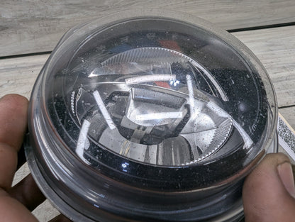 2011 - 2016 BMW 528i F10 Front Right Passenger Bumper Fog Lamp Light 7311294 N20B20O0