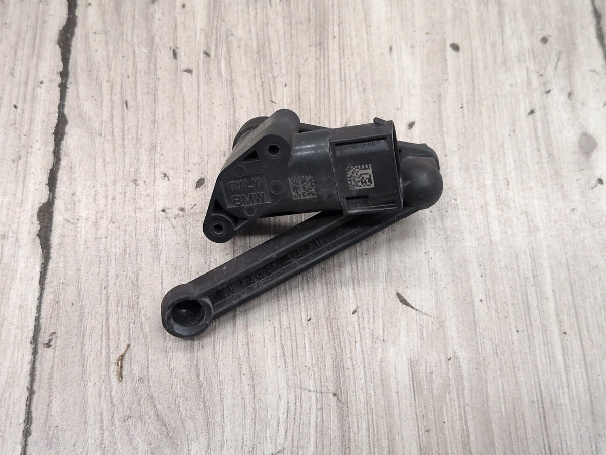 OEM BMW G01 G12 G20 G22 G23 G30 G80 M3 M4 FRONT Left Right Height Level Sensor