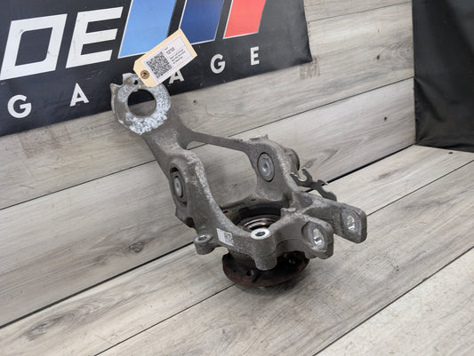 2009 - 2017 Audi Q5 8R Rear Left Driver Spindle Knuckle w/ Bearing 8R0505431F EA888