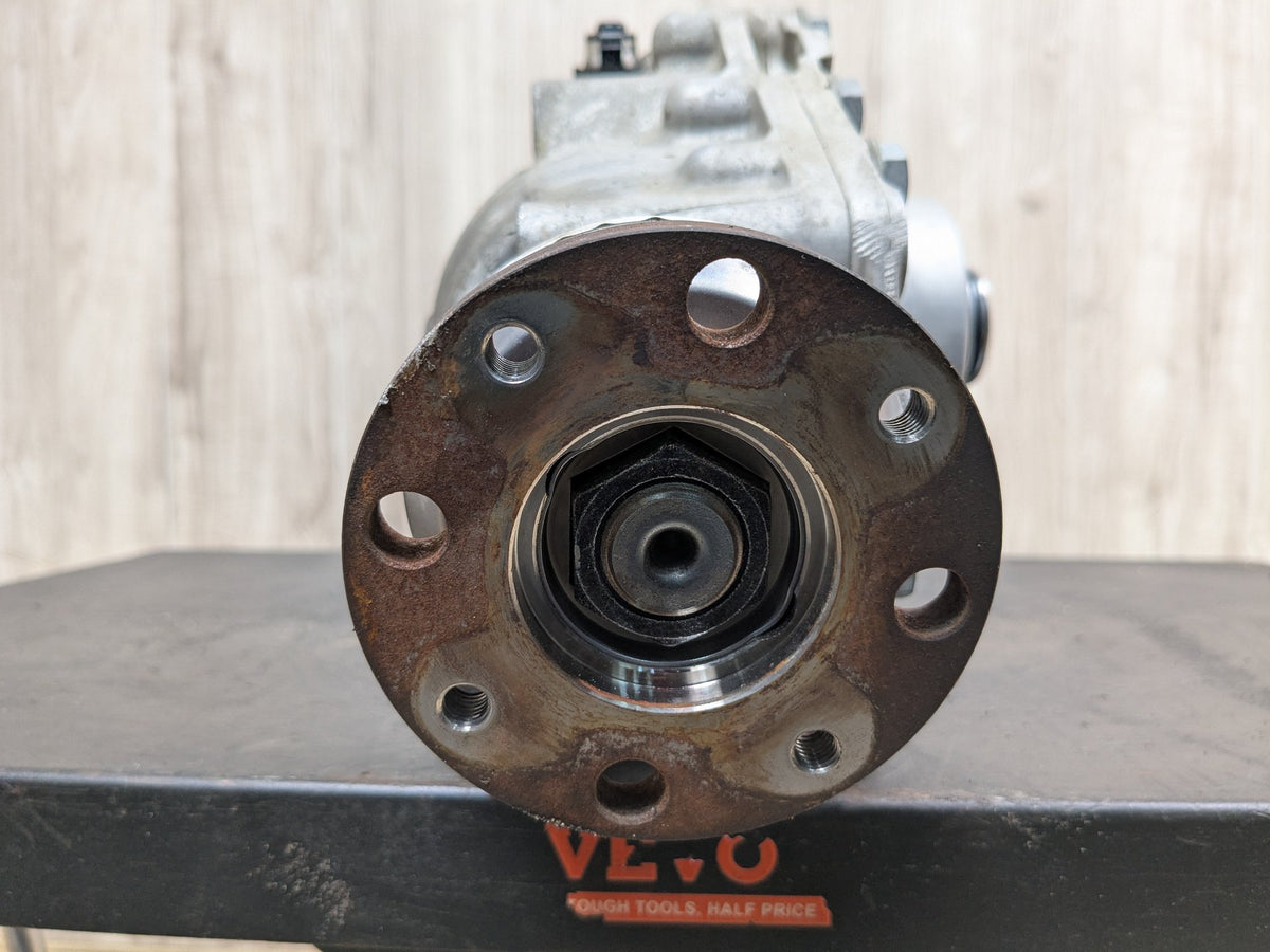 16-19 OEM BMW G12 750 B7 G30 M550 Front Differential Axle Carrier Ratio 2.81 K