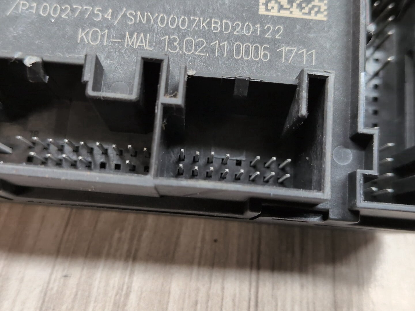 10-13 OEM AUDI A4 A5 S4 S5 Front Right Passenger Side Door Control Module