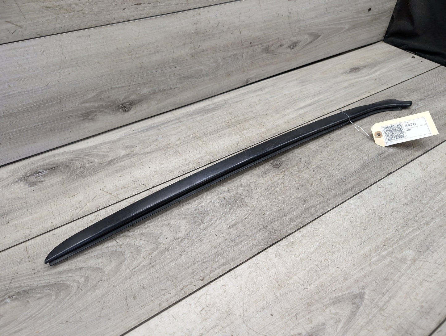 2012-2018 BMW 340i F30 Left Driver Side Windshield Drip Molding Trim 7258187