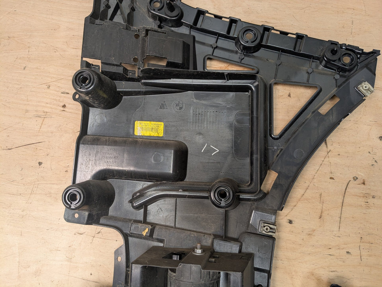 2018 - 2020 BMW X3 G01 Rear Left Driver Bumper Support Brackets SET 7400667 B58B30M0