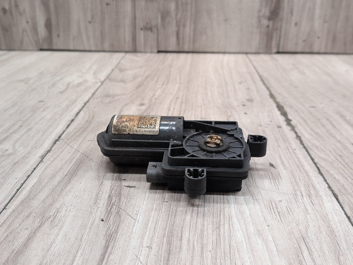 2018-2023 Audi S4 B9 Muffler Exhaust Flap Actuator 4N0133246