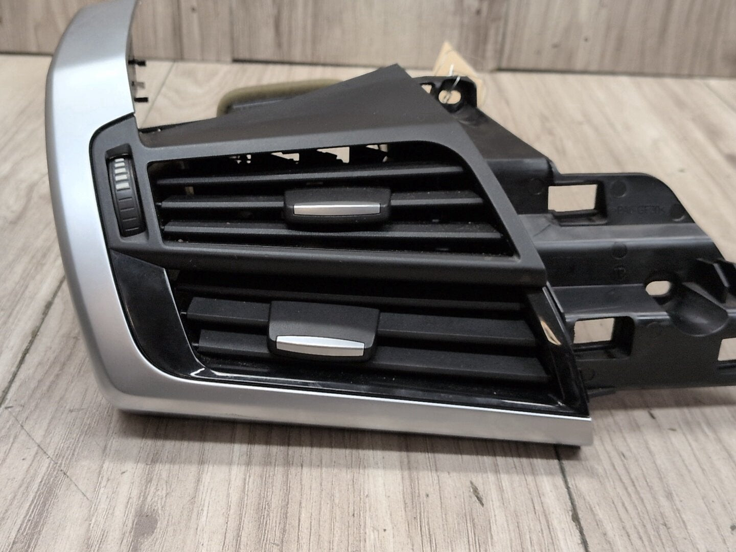 14-19 OEM BMW F15 F16 F85 F86 X5 X6 X5M X6M Left Driver Dash AC Air Vent Grille