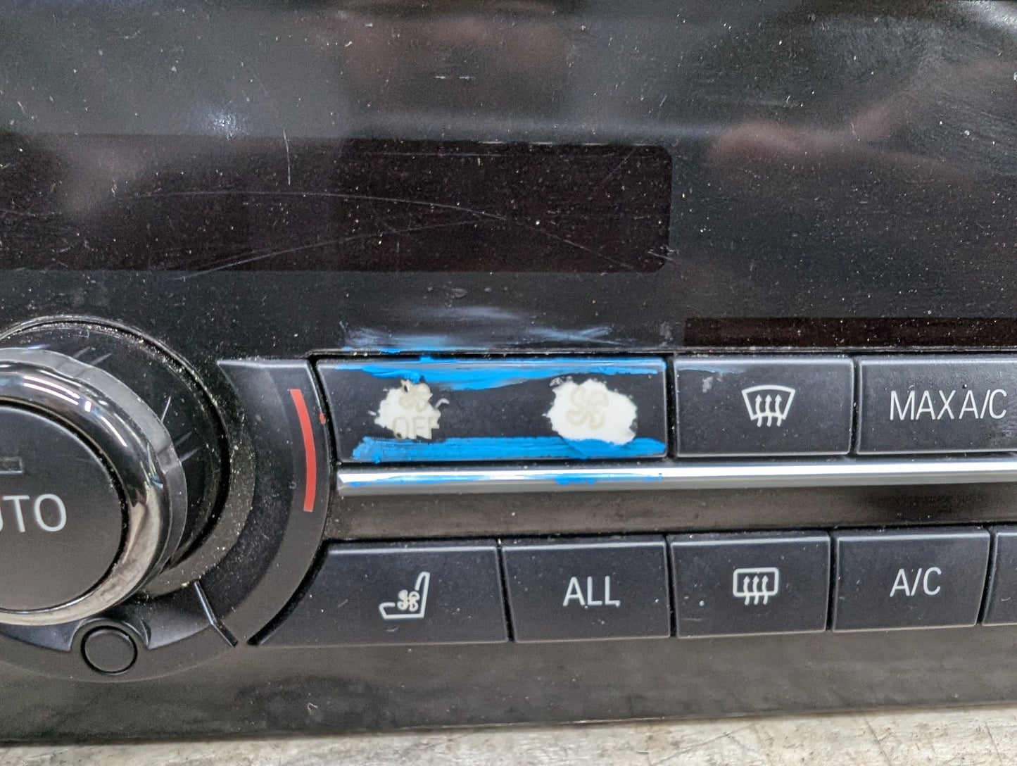 *2009-2015 BMW 750Li F02 Front AC Heater Climate Control Switch 9306187