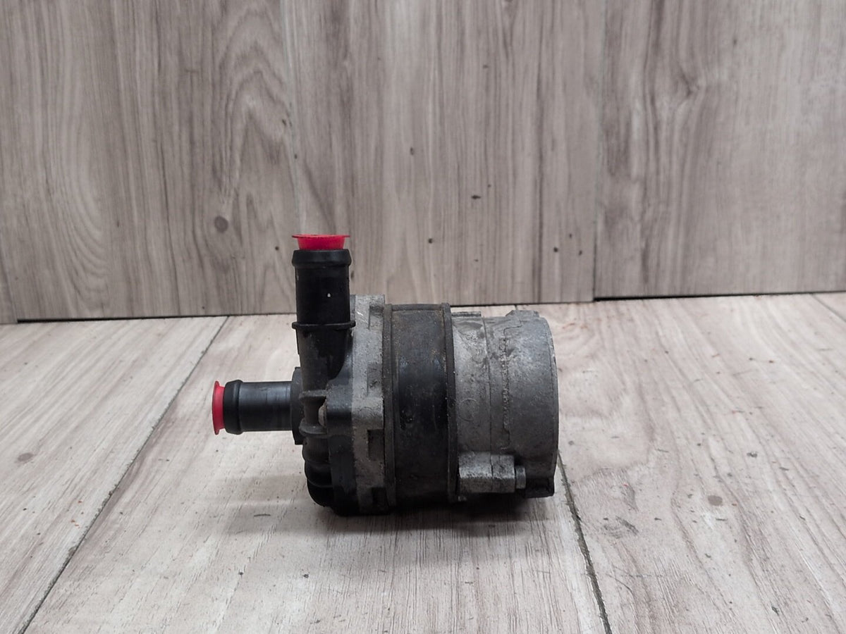 2010-2016 Audi B8 S4 CCBA Engine Motor Cooling Auxiliary Water Pump 8K0965567