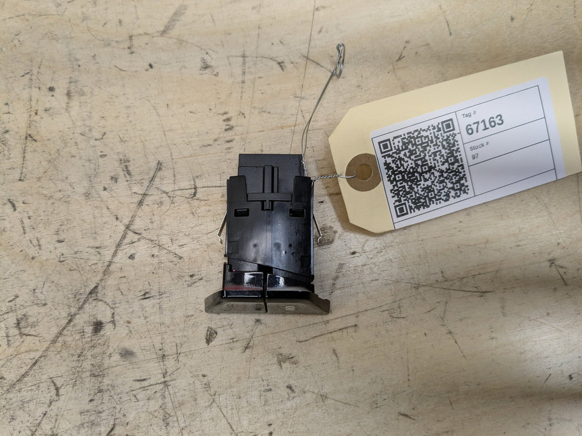 2018-2023 BMW M550i G30 Hazard Warning Switch 6993047 OEM