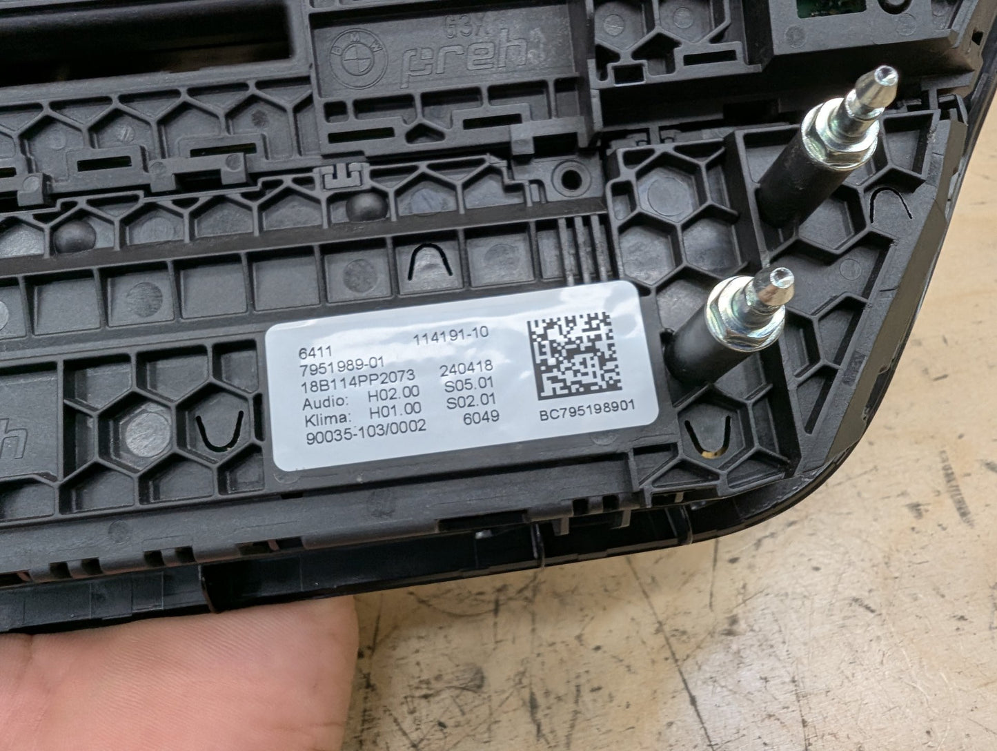 18-21 OEM BMW G01 F97 X3 X3M AC Climate Control Panel Radio Media Buttons