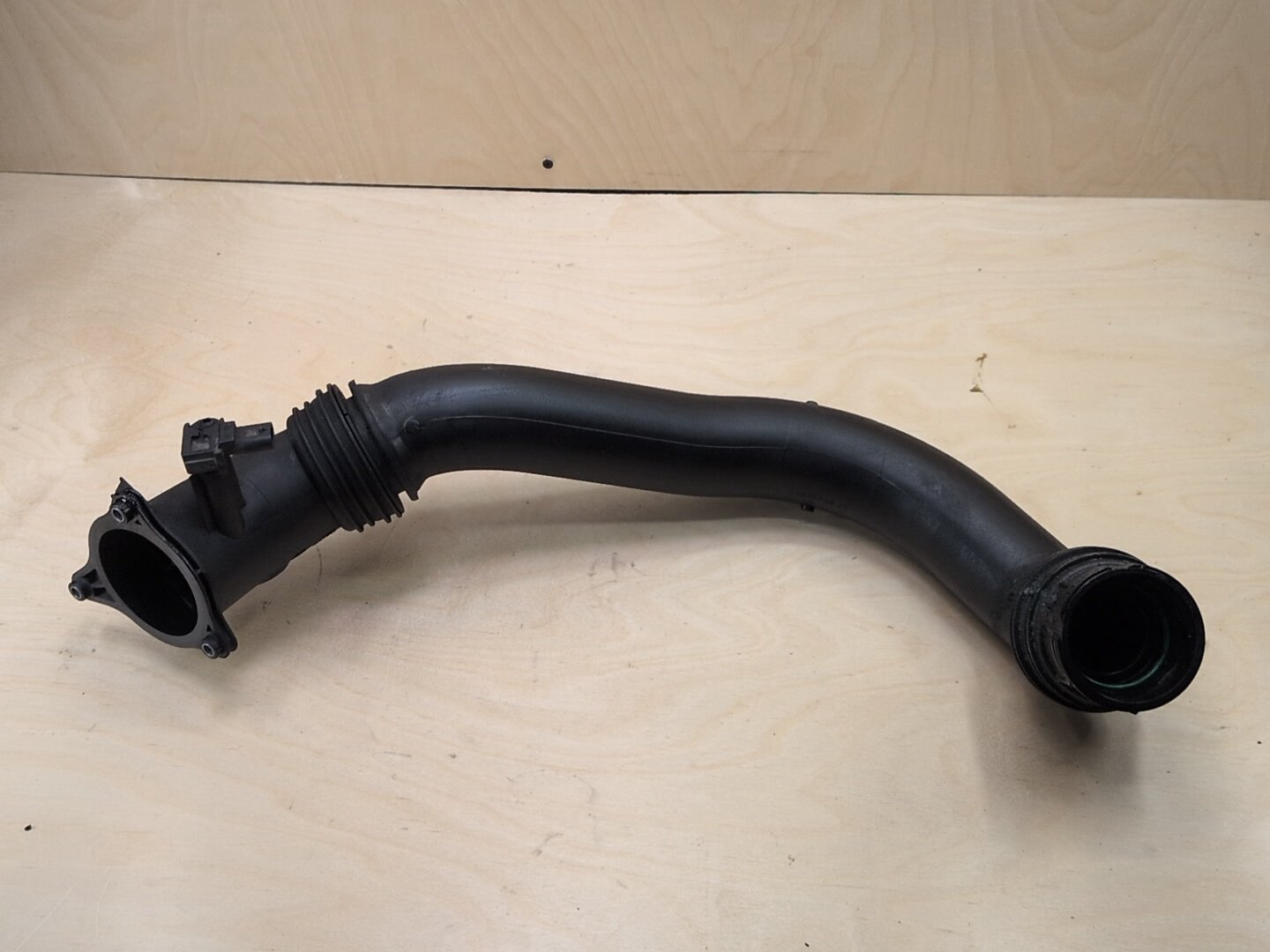 OEM BMW F22 F32 F36 G01 G20 G30 Intercooler Charge Air Intake Hose Pipe B46 B48
