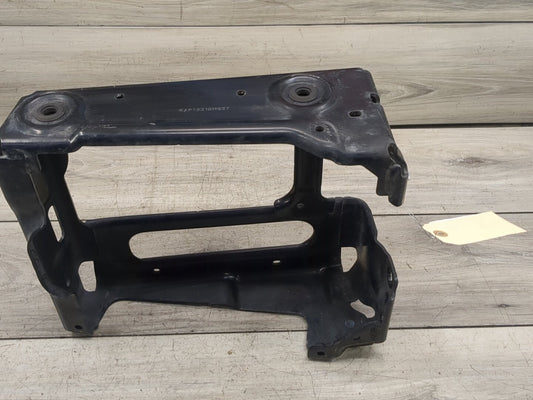 OEM BMW G01 G02 F97 X3 X4 Front Right Passenger Radiator Reinforcement Bracket
