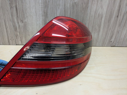 2009-2011 Mercedes-Benz SLK-Class R171 Rear Right Tail Light A1718200864 OEM