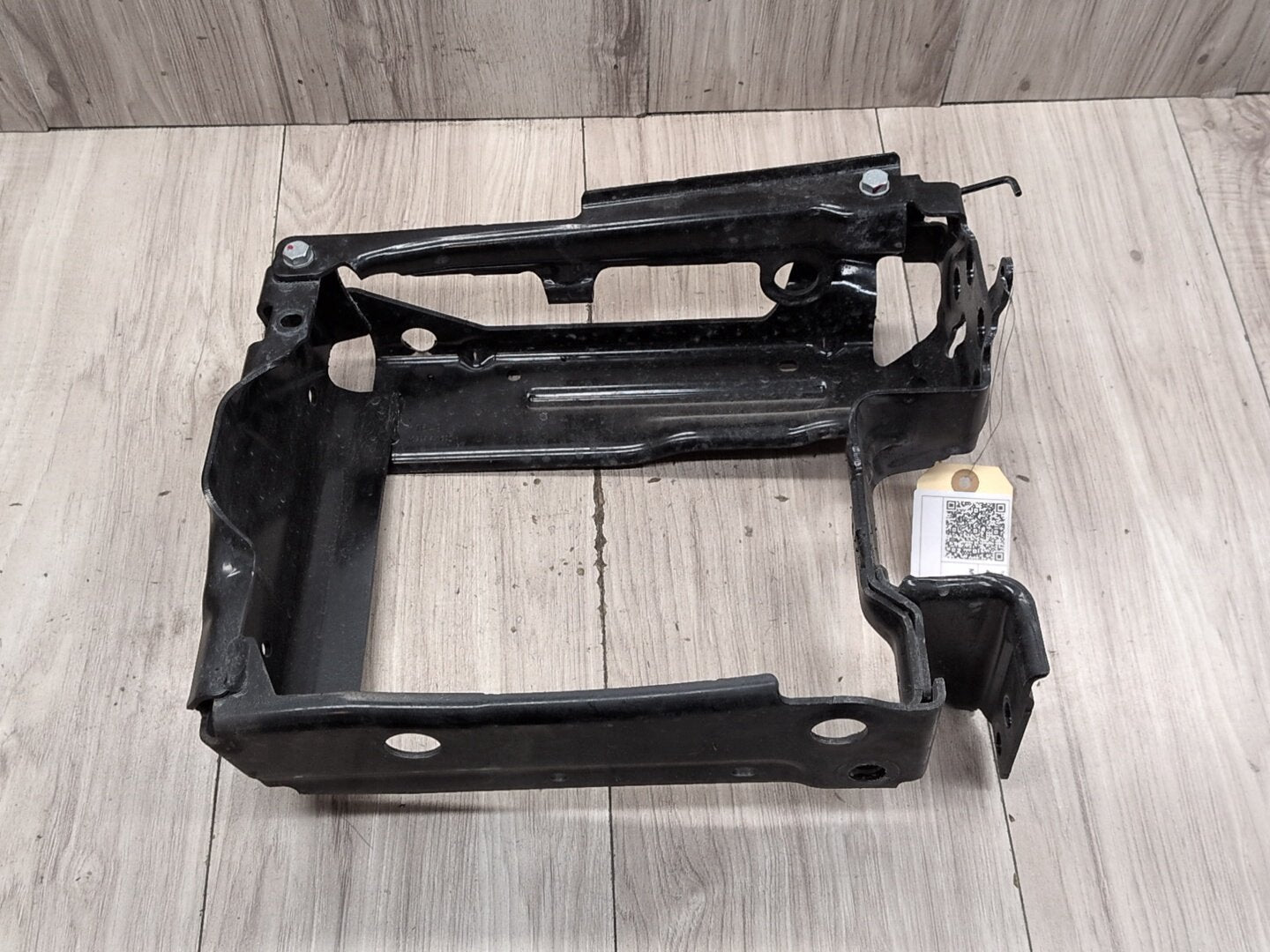 OEM BMW G20 G22 G23 G26 Front Left Driver Radiator Reinforcement Support Bracket