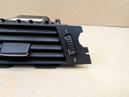 06-13 OEM BMW E90 E92 E93 Right Passanger Side Dashboard Dash Air Vent