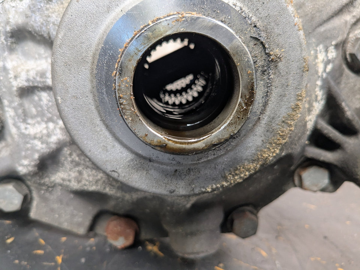 16-19 OEM BMW G12 750 B7 G30 M550 Front Differential Axle Carrier Ratio 2.81 K