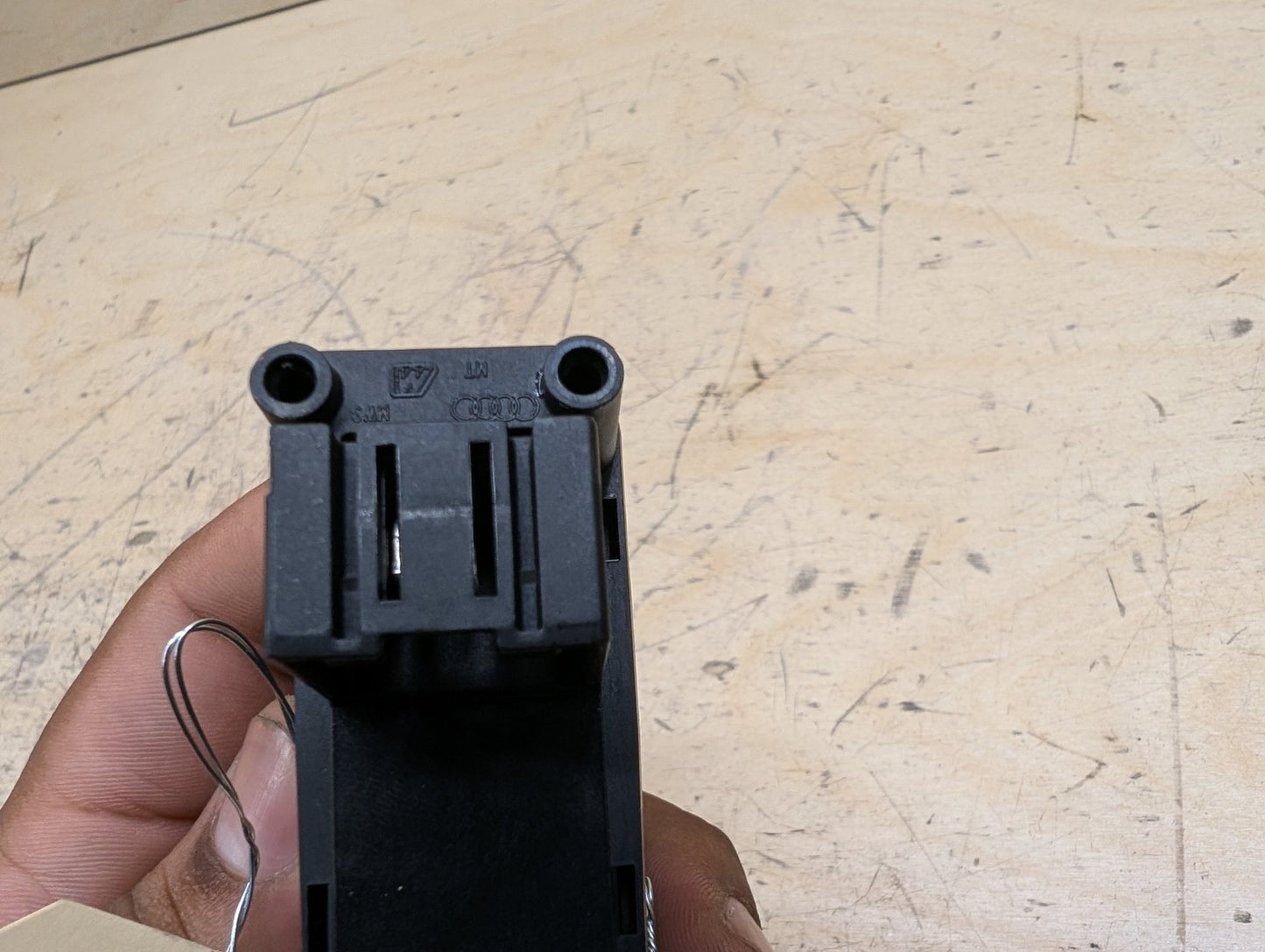 2011-2017 Audi RS5 8T Emergency Parking Brake Switch 8K1927225F