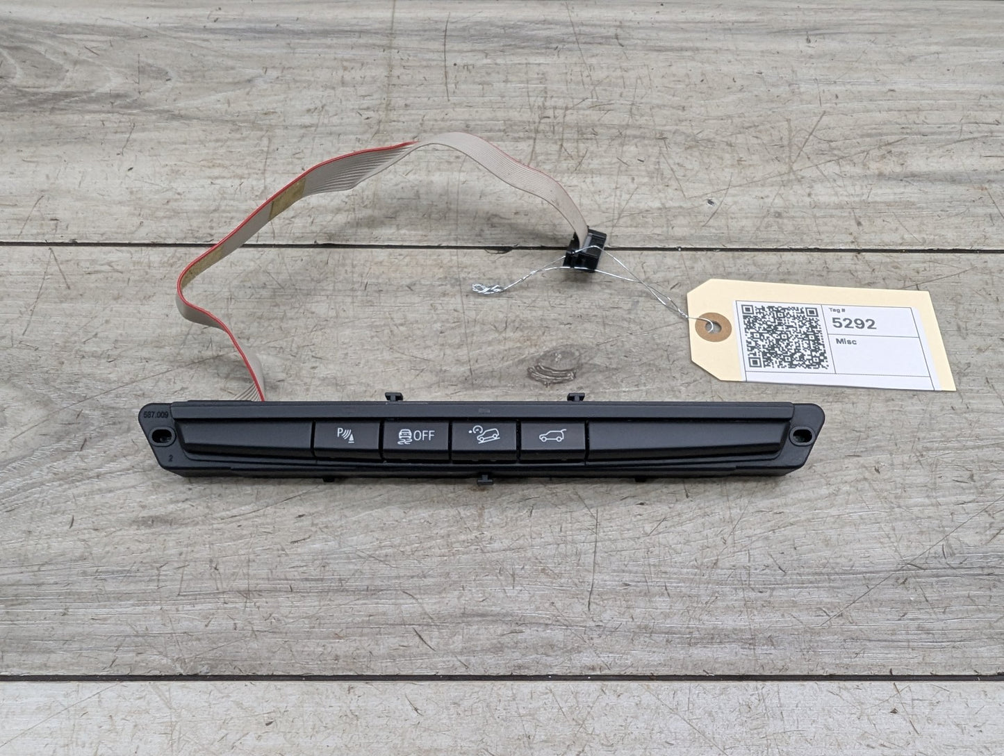 2007-2013 BMW X5 E70 Operating Traction Switch 9208218